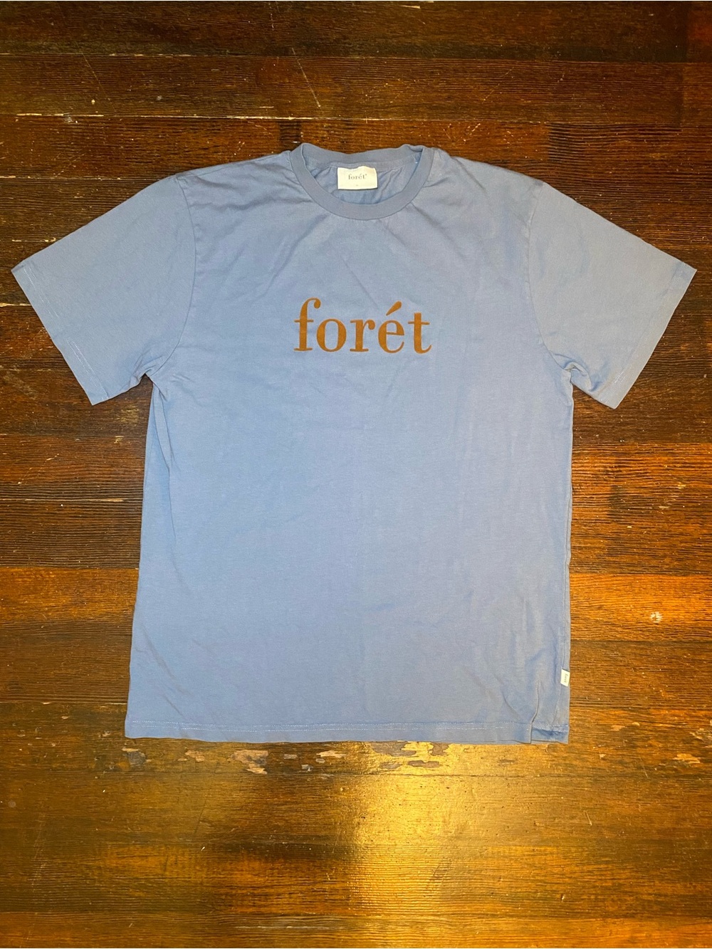EUC LIKE NEW forét Resin Men's T-Shirt in Vintage Blue 100% Organic Cotton